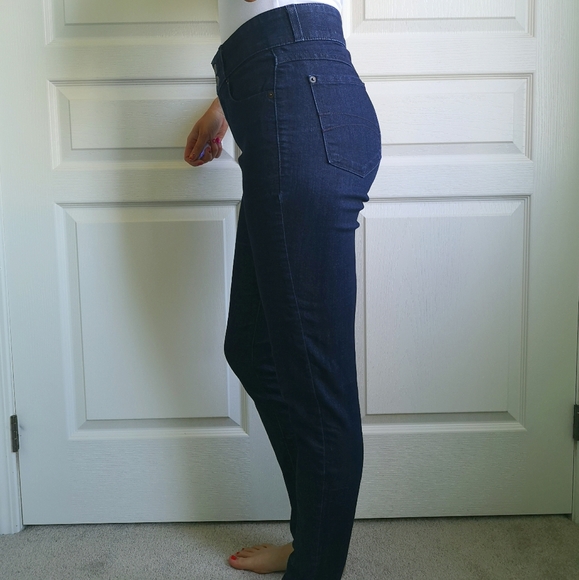 Second Yoga Jeans Indigo Straight Leg Skinny Jeans - Picture 2 of 8